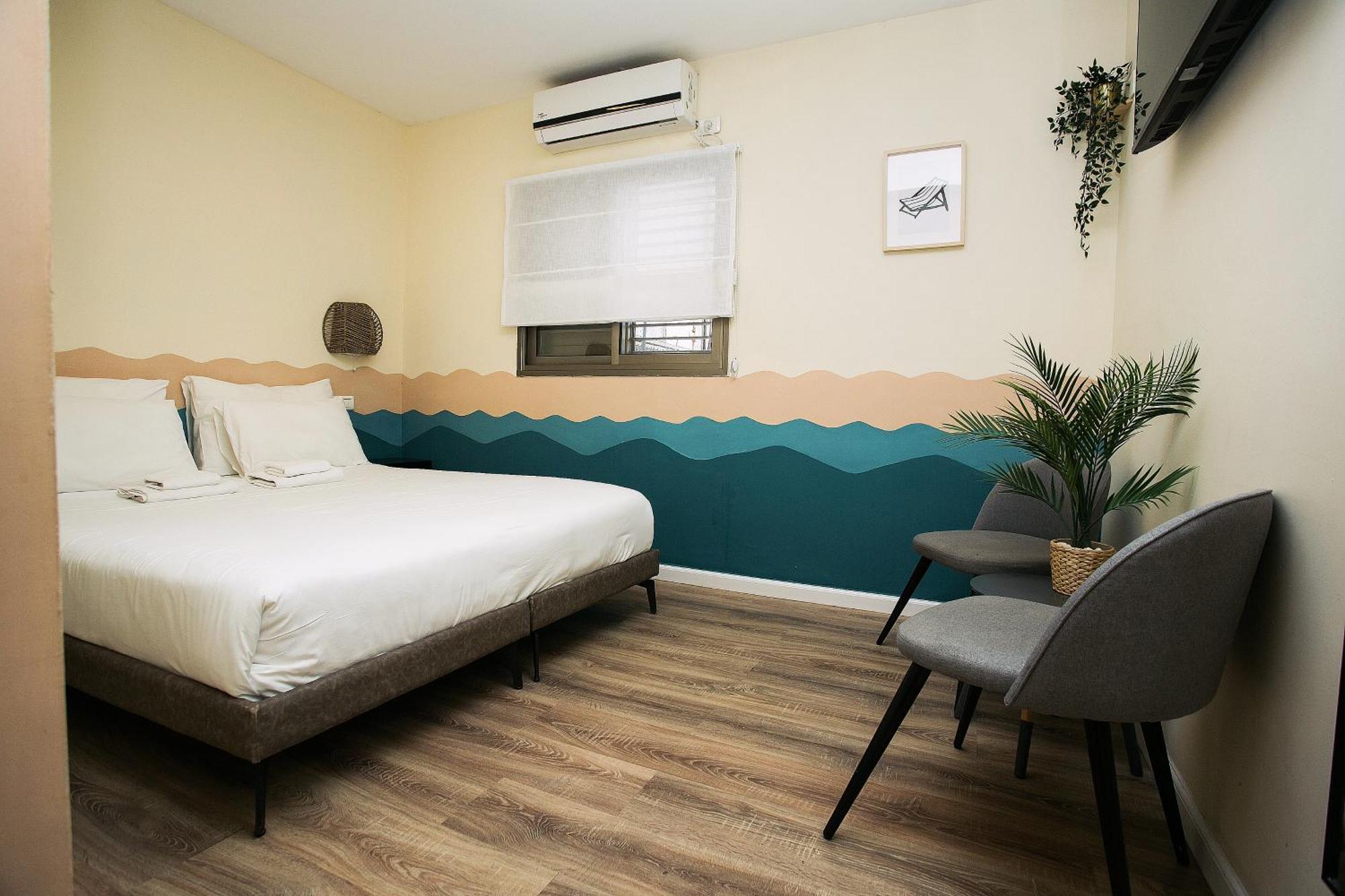 Domus Bat Galim Hotel Haifa Bagian luar foto